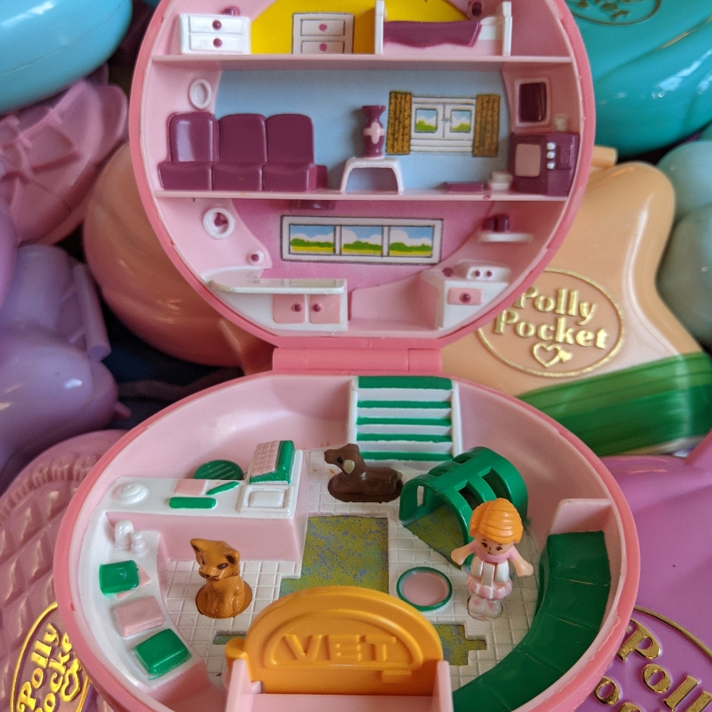 Polly Pocket Vet